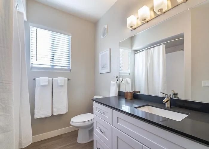 Landing Modern With Amazing Amenities Apartment *