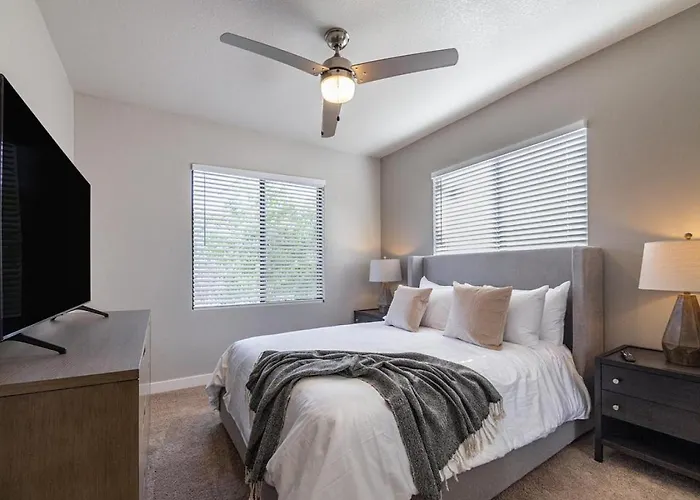 Landing Modern With Amazing Amenities Apartment Tempe
